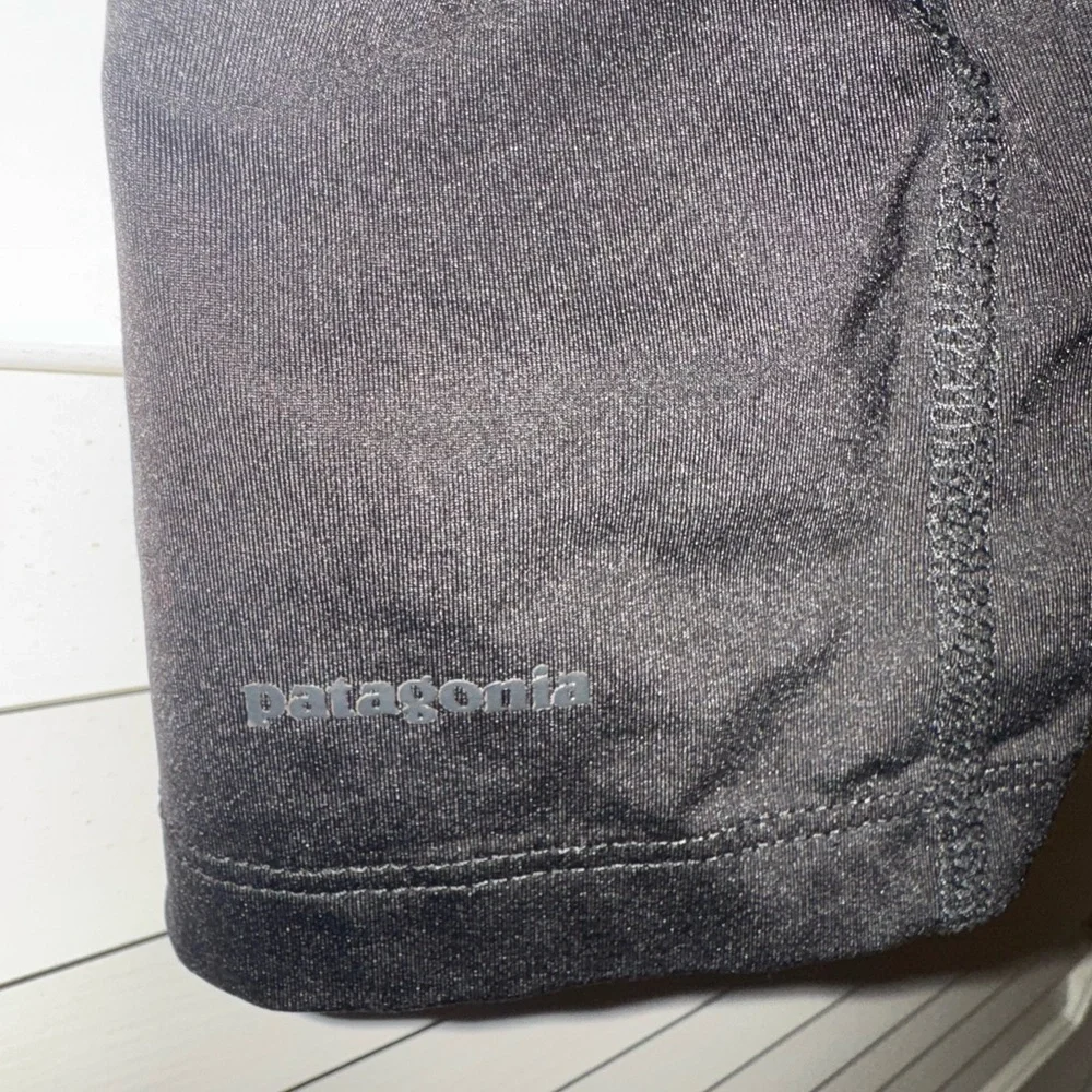 Patagonia Black tank - Picture 6 of 8